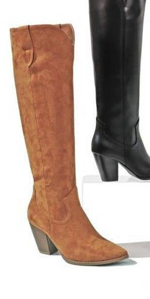 Riding Boots in Tan
